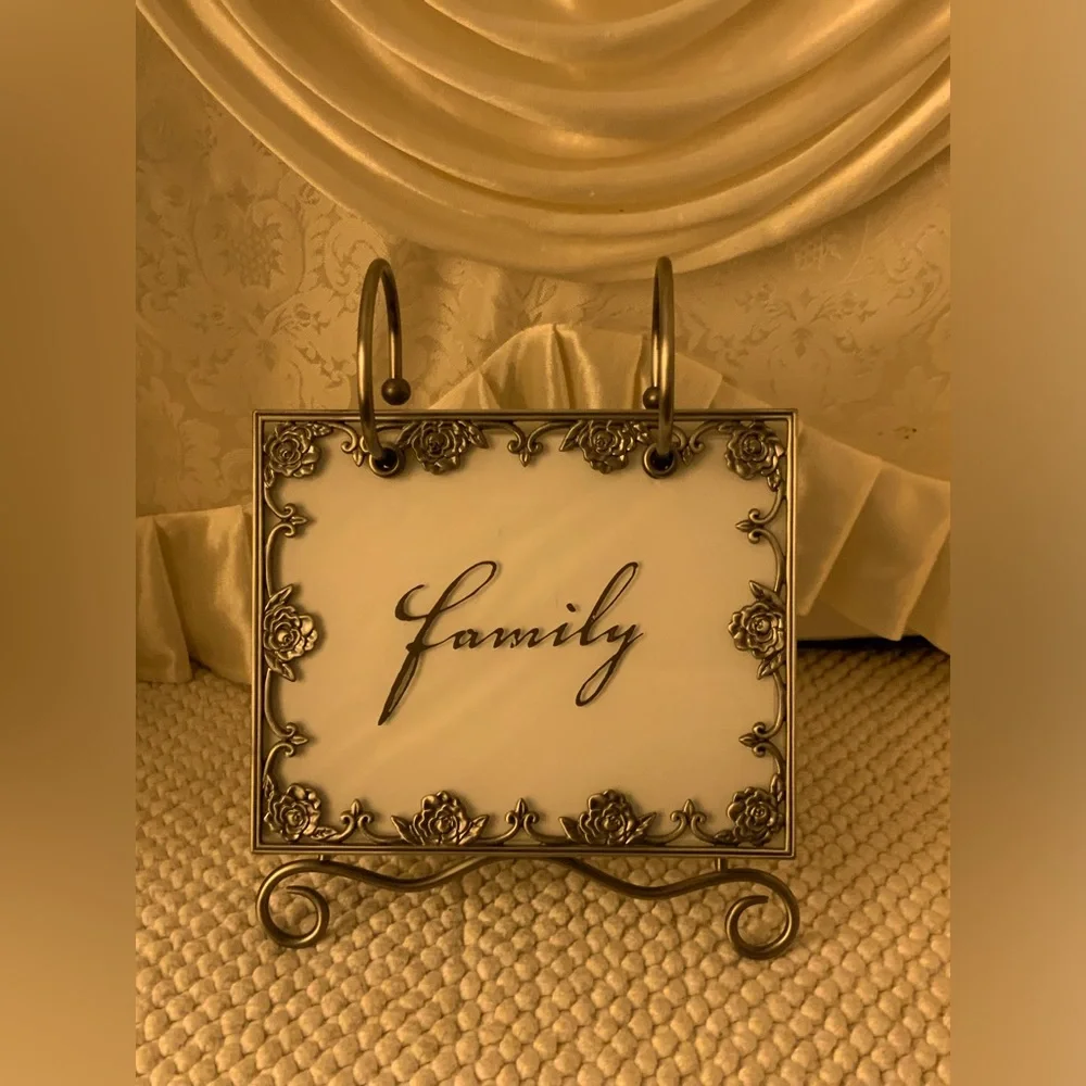 TABLE TOP PHOTO ALBUM BY FURIO